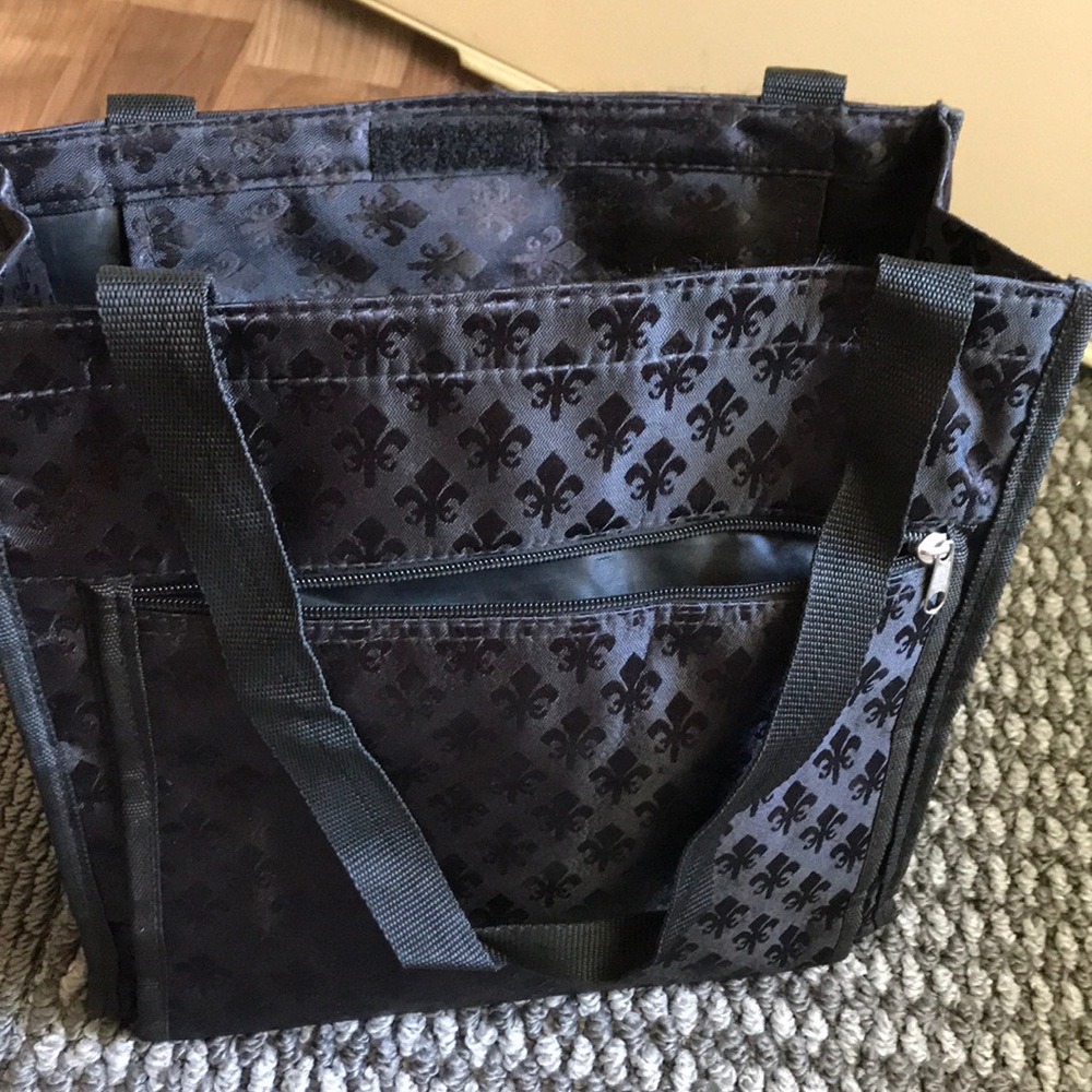 Black fleur de lise tote bag